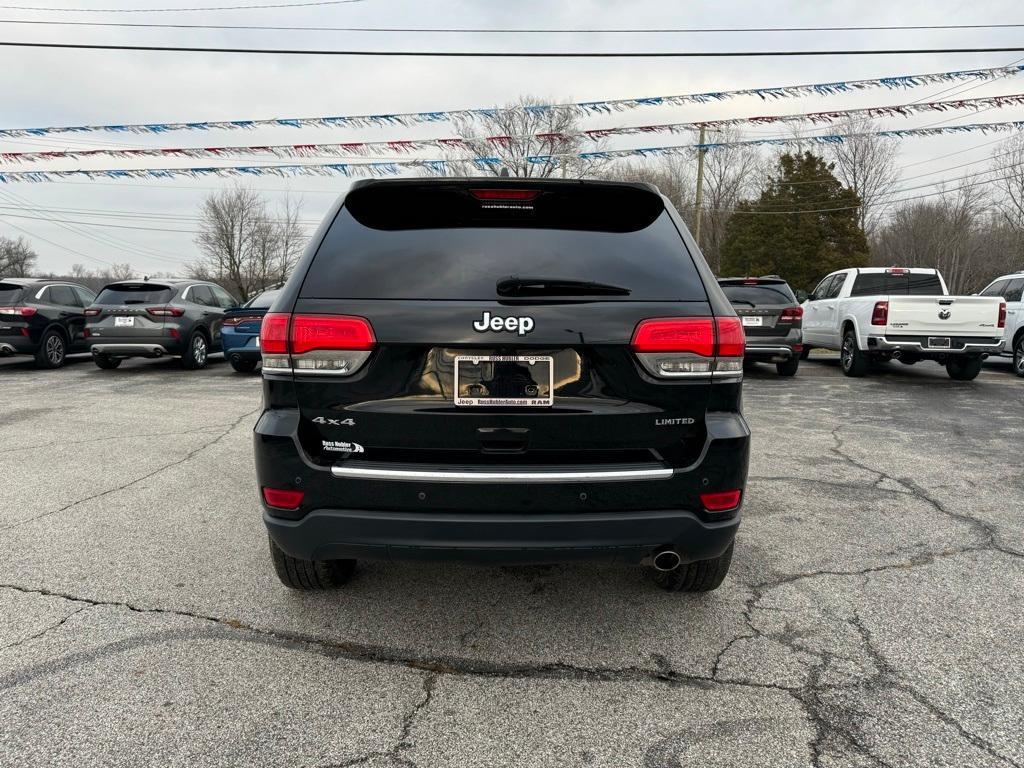 used 2017 Jeep Grand Cherokee car, priced at $16,144