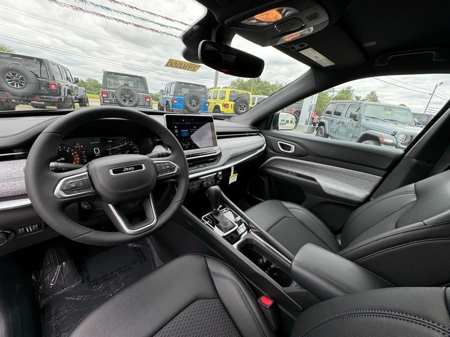 new 2024 Jeep Compass car, priced at $32,360