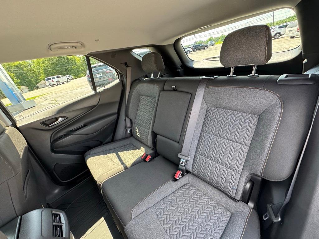 used 2024 Chevrolet Equinox car, priced at $25,039