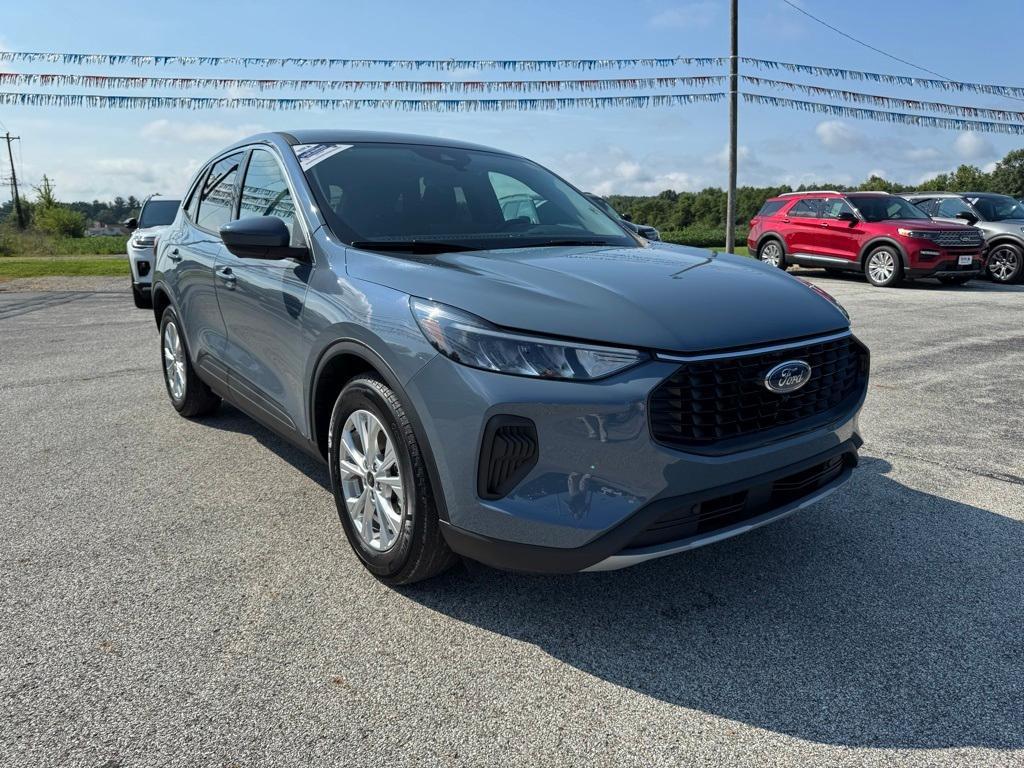 used 2023 Ford Escape car, priced at $22,243
