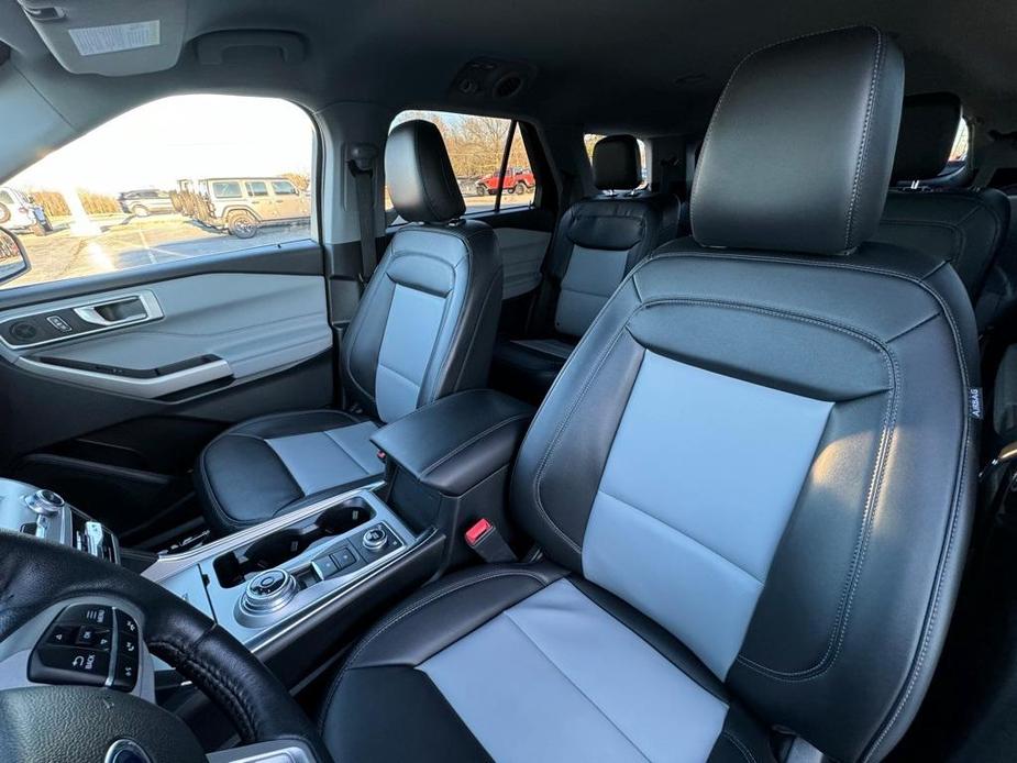 used 2022 Ford Explorer car, priced at $32,861