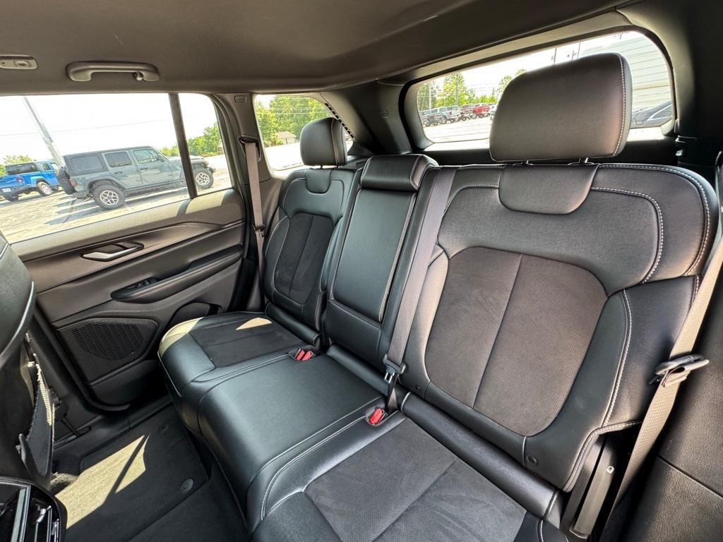 used 2024 Jeep Grand Cherokee car, priced at $37,055
