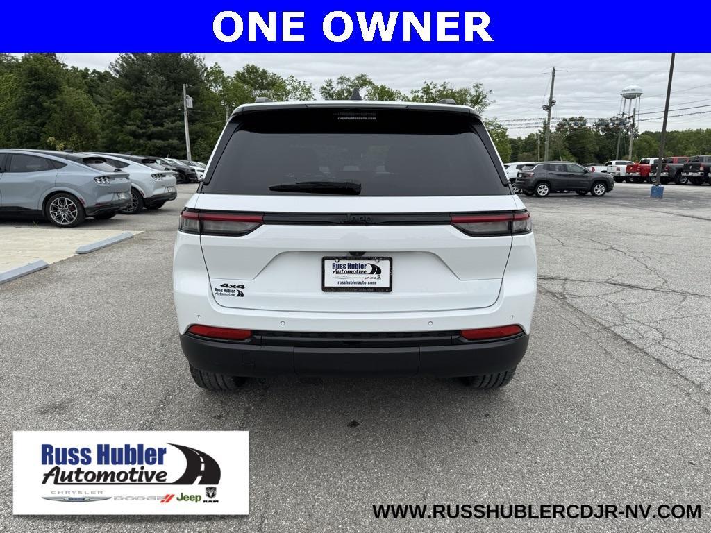 used 2022 Jeep Grand Cherokee car, priced at $35,003