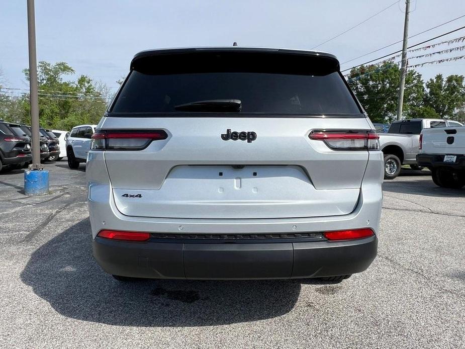 new 2024 Jeep Grand Cherokee L car, priced at $52,170