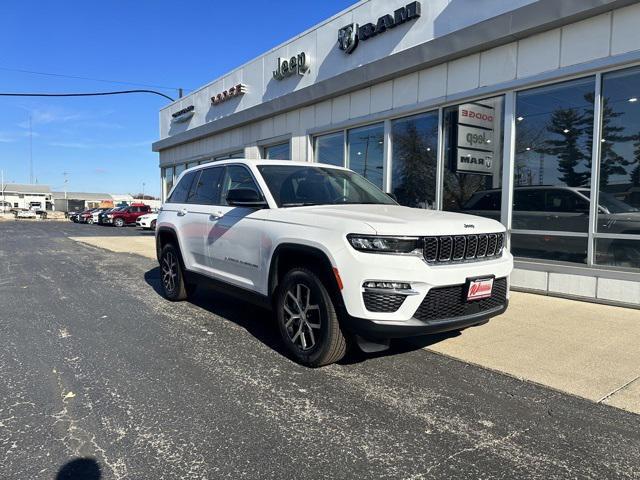 new 2024 Jeep Grand Cherokee car, priced at $56,000