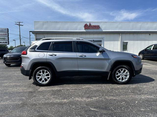 used 2017 Jeep Cherokee car, priced at $12,995