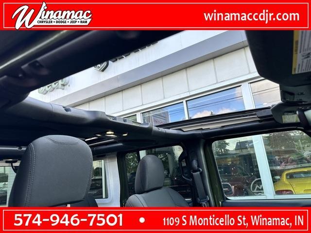 used 2021 Jeep Wrangler Unlimited car, priced at $35,586
