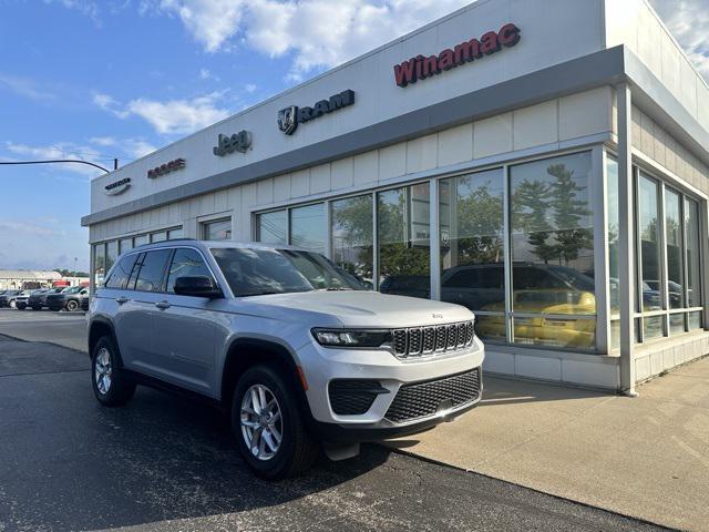 new 2024 Jeep Grand Cherokee car, priced at $44,970