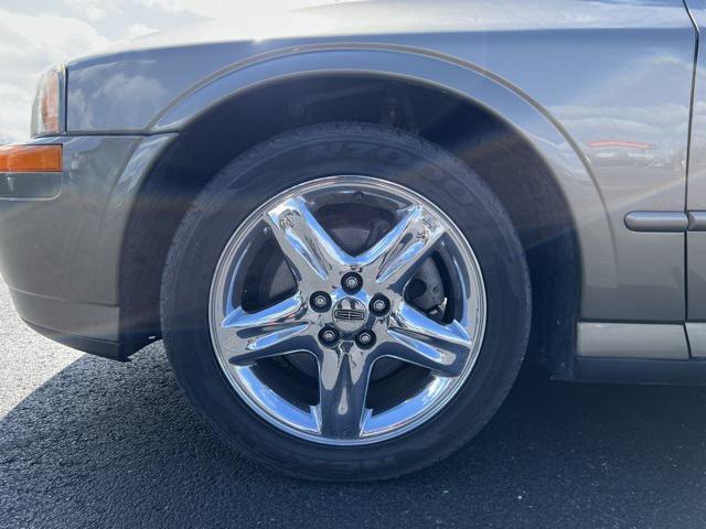 used 2002 Lincoln LS car, priced at $7,500