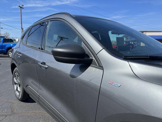 new 2025 Ford Escape car, priced at $32,580