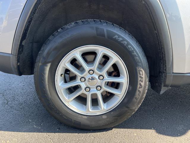 used 2018 Jeep Grand Cherokee car, priced at $16,850