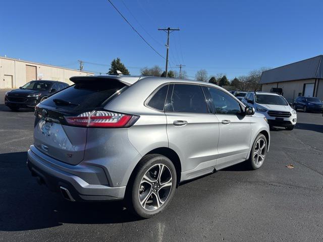 used 2022 Ford Edge car, priced at $30,500