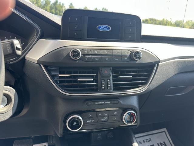 used 2022 Ford Escape car, priced at $14,999