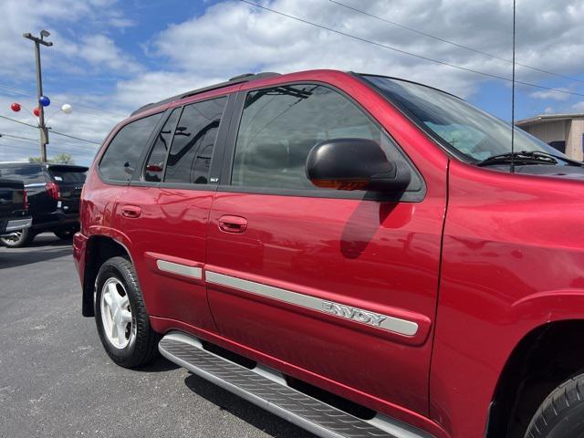 used 2003 GMC Envoy car, priced at $3,950