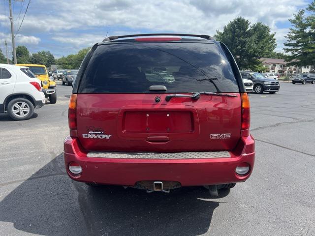 used 2003 GMC Envoy car, priced at $3,950
