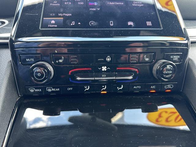 used 2023 Jeep Grand Cherokee car, priced at $31,995