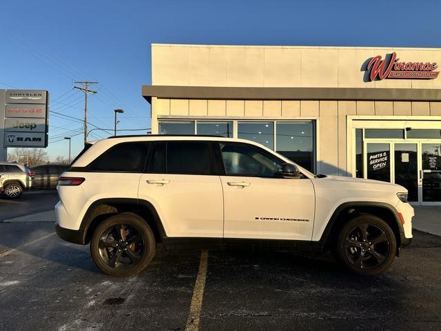 used 2023 Jeep Grand Cherokee car, priced at $33,500