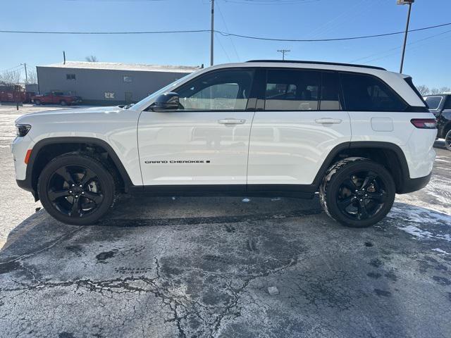 used 2023 Jeep Grand Cherokee car, priced at $32,500