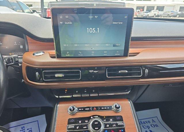 used 2020 Lincoln Aviator car, priced at $33,500