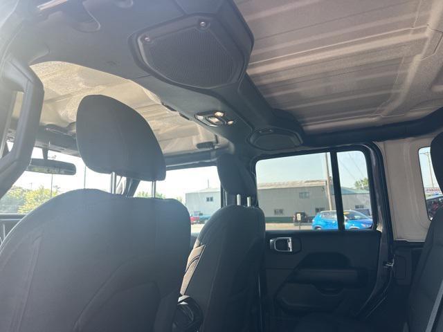 used 2021 Jeep Wrangler Unlimited car, priced at $29,490