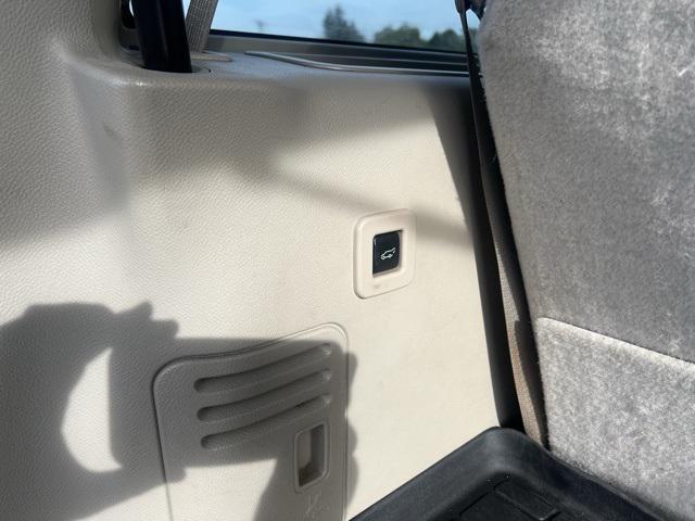 used 2012 Ford Expedition car, priced at $8,000