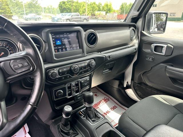 used 2022 Jeep Gladiator car, priced at $33,500