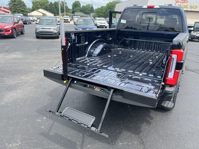 new 2025 Ford F-250 car