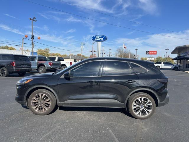 used 2022 Ford Escape car, priced at $22,000