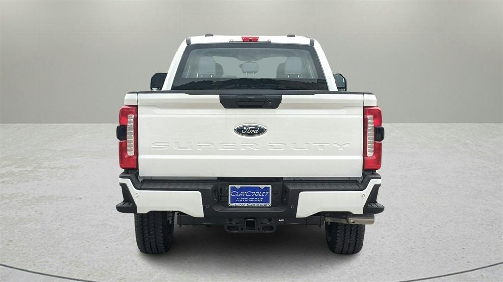 new 2025 Ford F-250 car, priced at $62,126