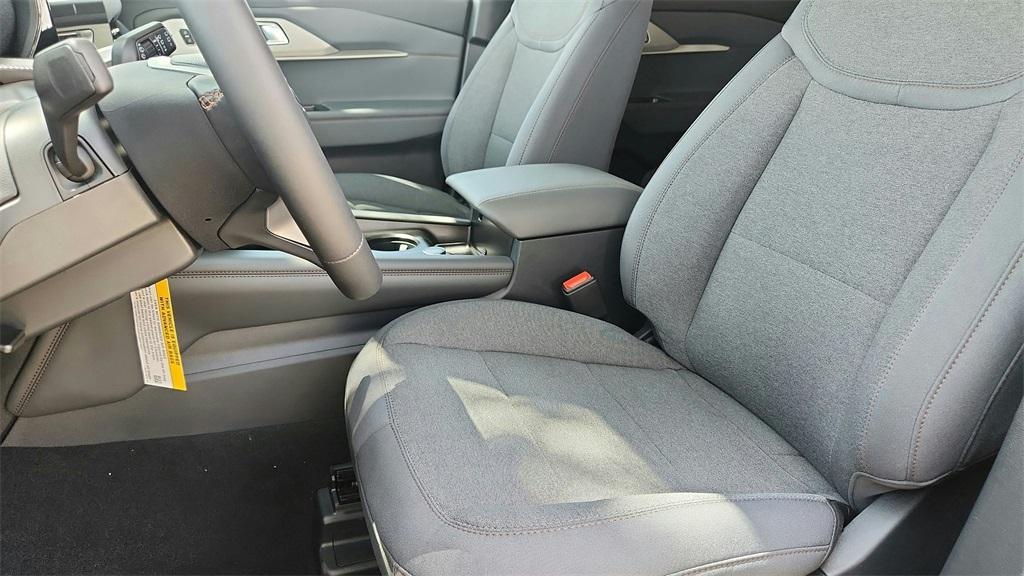 new 2025 Ford Explorer car, priced at $34,064