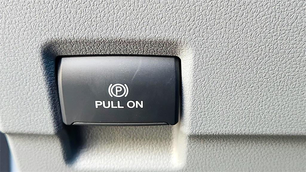 new 2025 Ford F-250 car, priced at $63,552
