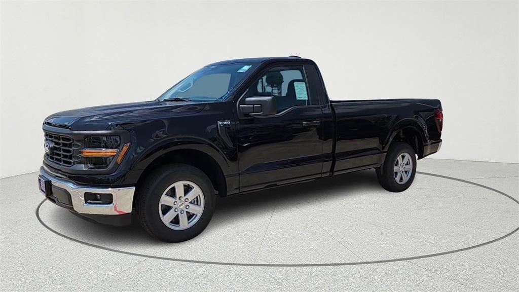 new 2025 Ford F-150 car, priced at $36,924