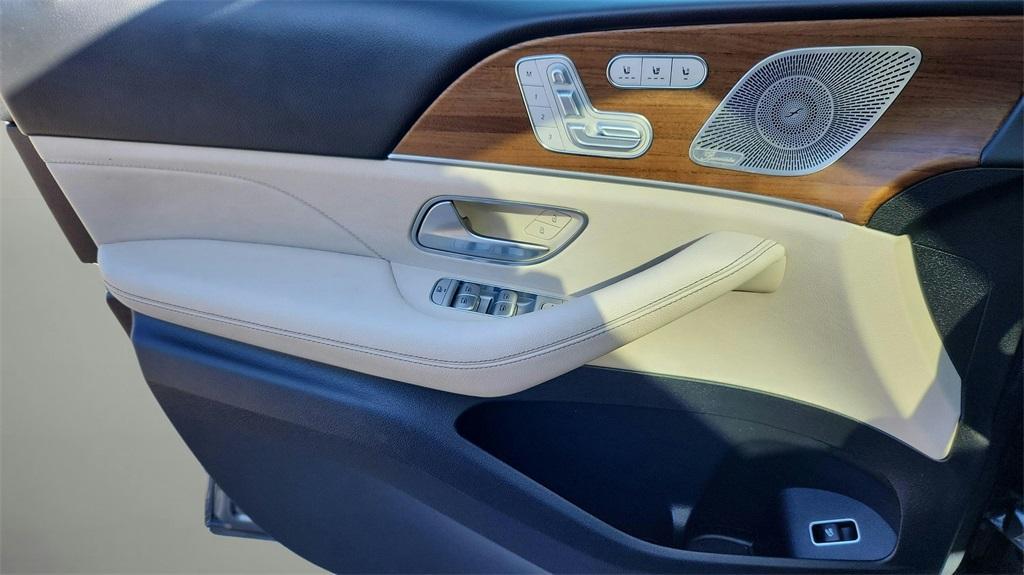 used 2022 Mercedes-Benz GLE 450 car, priced at $42,000