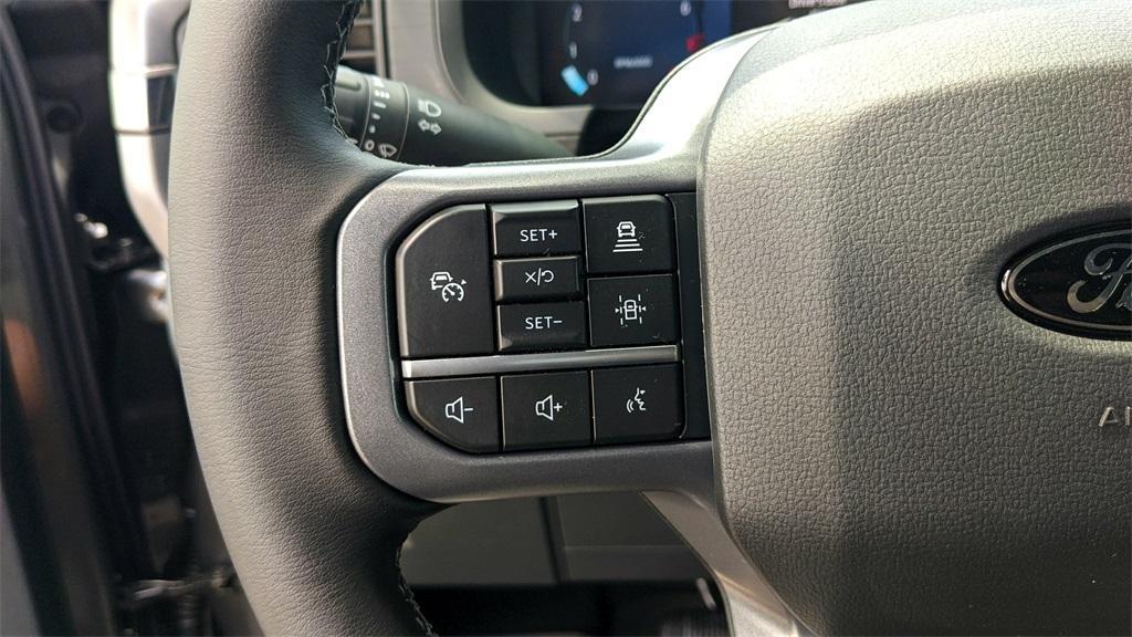 new 2025 Ford F-150 car, priced at $53,701