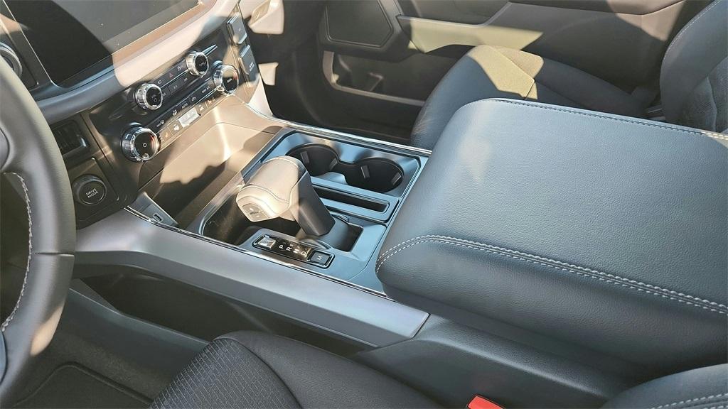 new 2025 Ford F-150 car, priced at $46,884