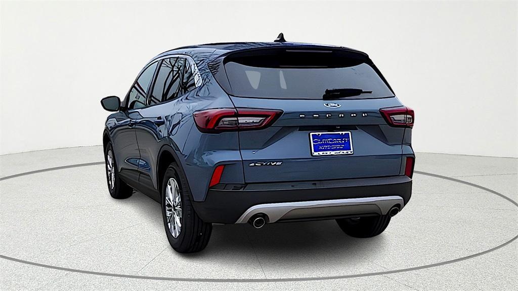 new 2025 Ford Escape car, priced at $23,718