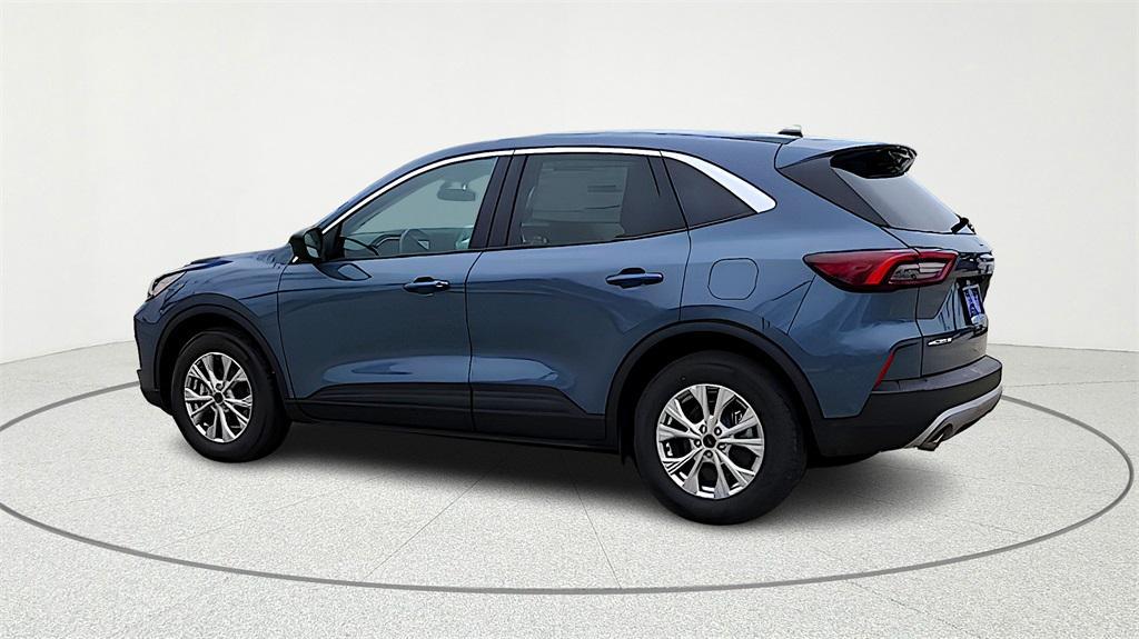 new 2025 Ford Escape car, priced at $23,718