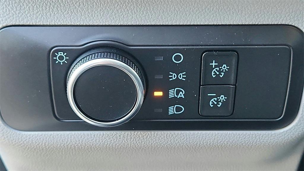 new 2025 Ford Escape car, priced at $23,718