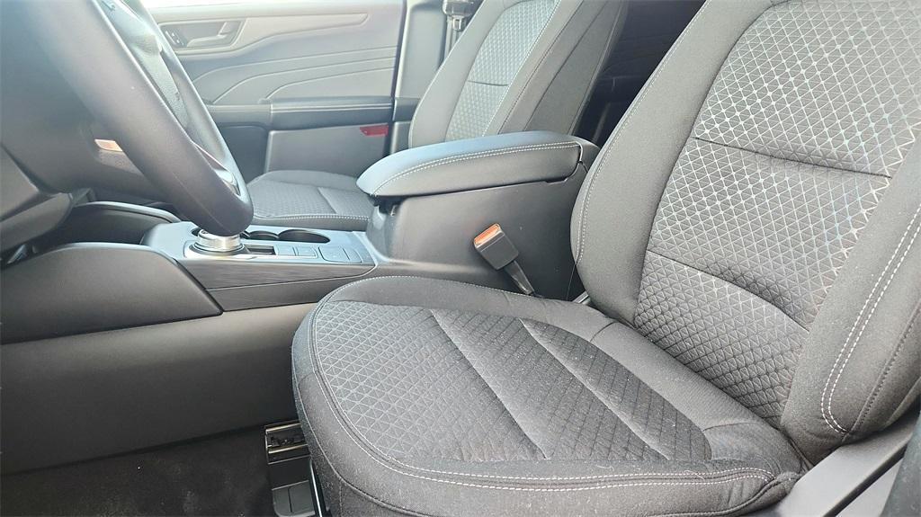 new 2025 Ford Escape car, priced at $27,437