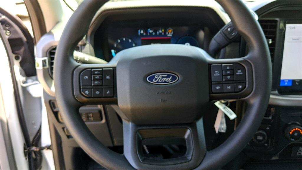 new 2025 Ford F-150 car, priced at $43,802