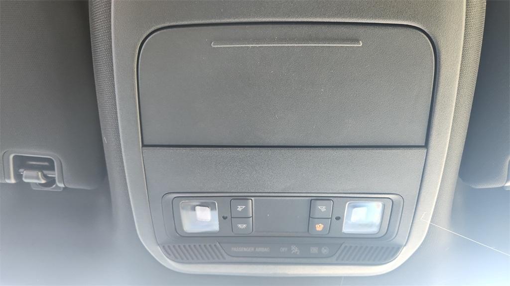 new 2025 Ford F-150 car, priced at $43,264