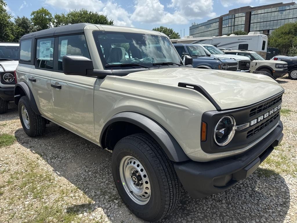 new 2025 Ford Bronco car, priced at $40,491