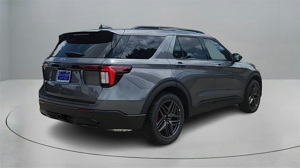 new 2025 Ford Explorer car, priced at $40,154