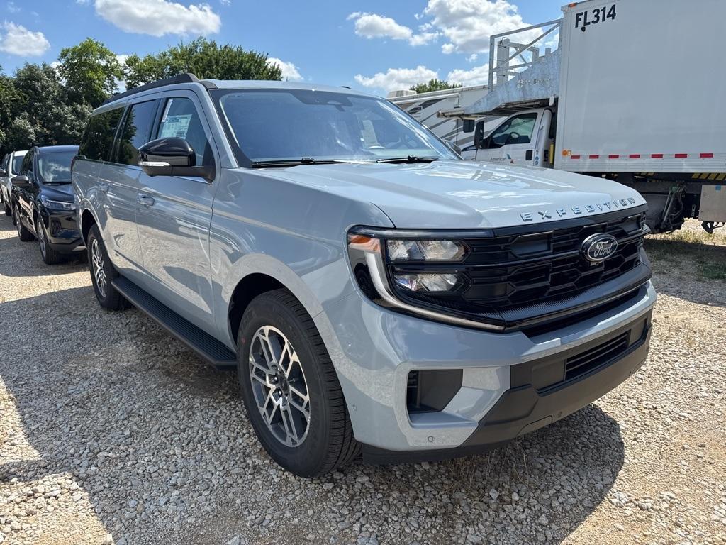 new 2025 Ford Expedition Max car, priced at $67,929