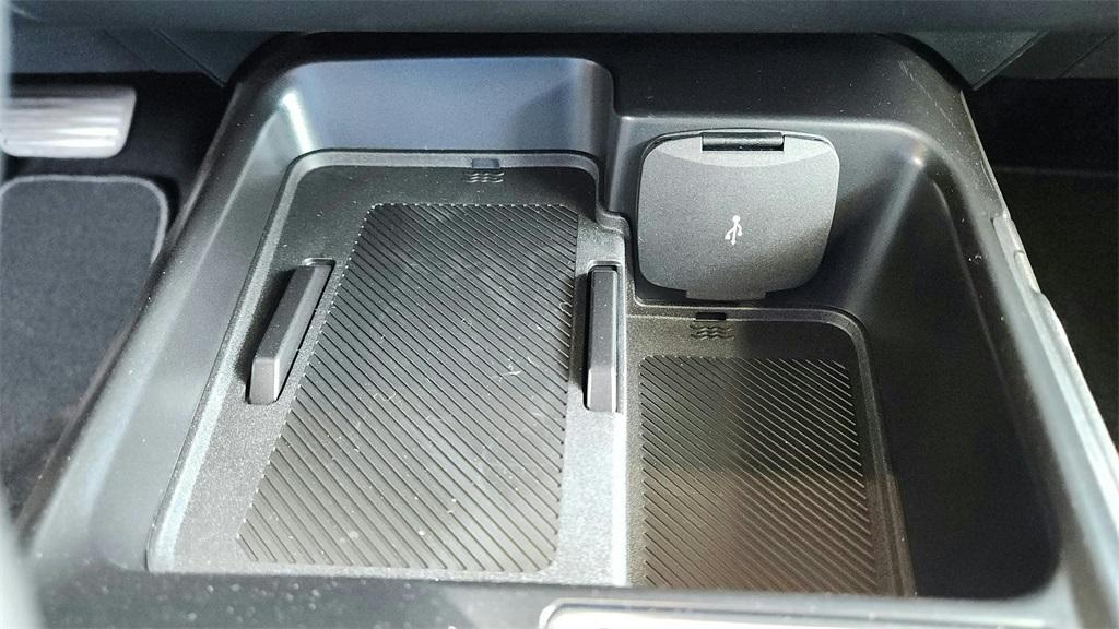 new 2025 Ford Bronco car, priced at $47,828