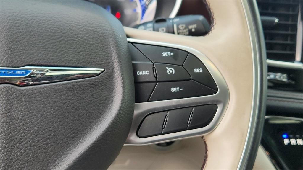 used 2018 Chrysler Pacifica car, priced at $18,000