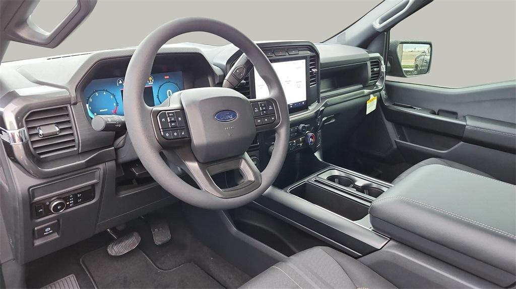 new 2024 Ford F-150 car, priced at $38,014