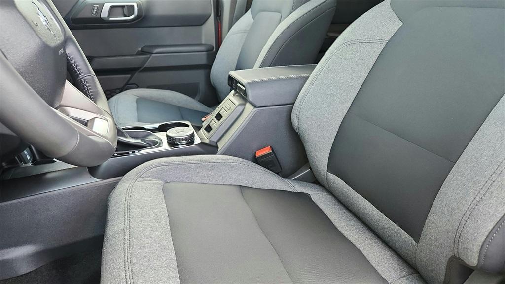 new 2025 Ford Bronco car, priced at $41,765