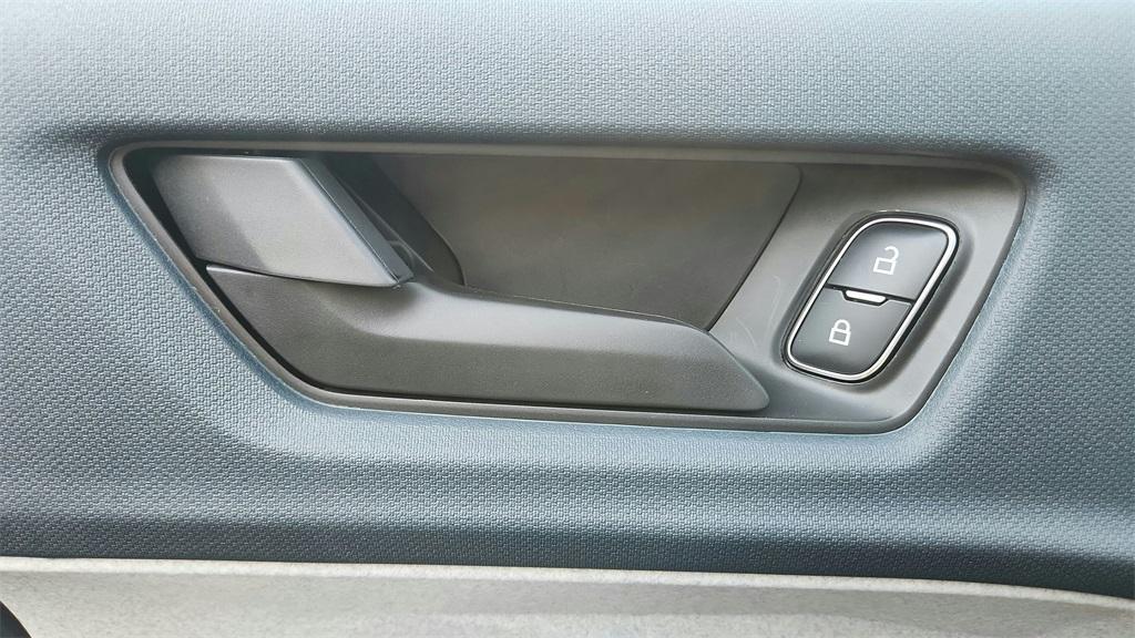 new 2025 Ford Maverick car, priced at $28,923