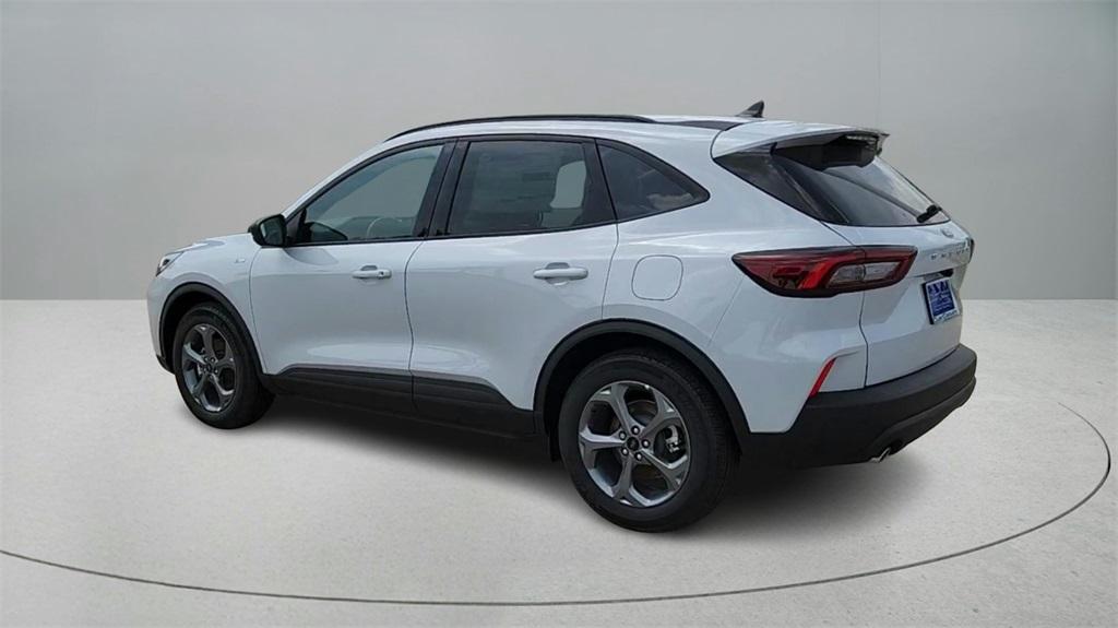 new 2025 Ford Escape car, priced at $25,879